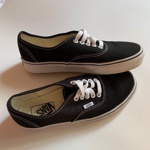 34. Black vans 7.5 women’s skate shoe
